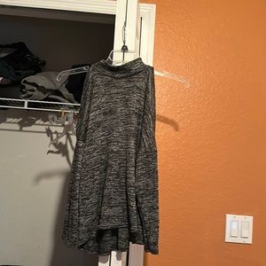 Women’s size medium shirt.